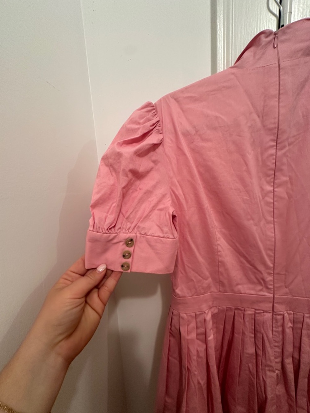 Gal Meets Glam Pink Bow-Neck Puff Sleeve Dress - Picture 8 of 10